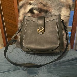Michael Kors crossbody strap or shoulder strap handbag purse